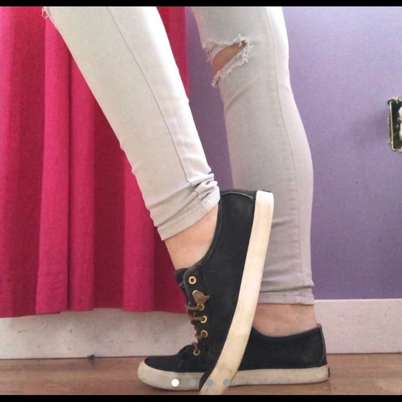 Sperry tennis shoes - Picture 3 of 4